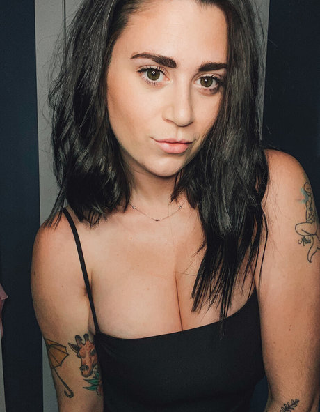 Naakte gelekte OnlyFans-foto van Kalenic0