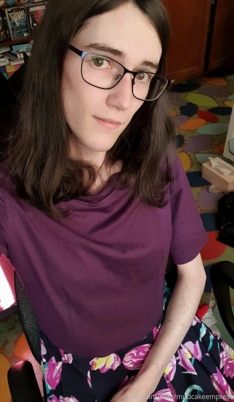 Mudcakeempress