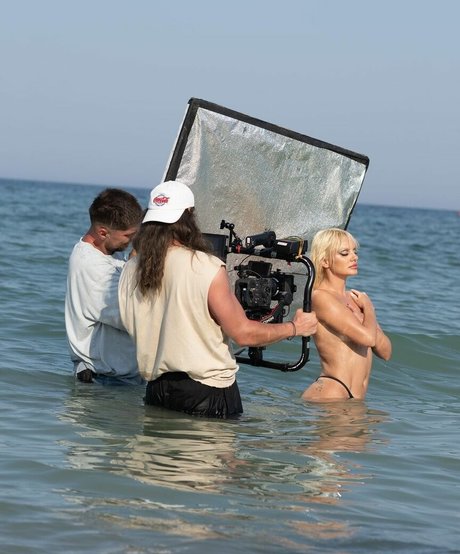 Alexandra Stan