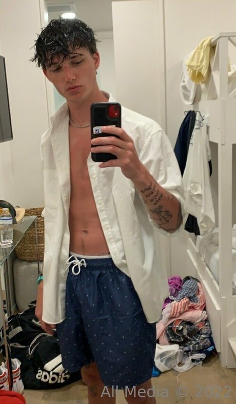 Naakte gelekte OnlyFans-foto van Notgavinn