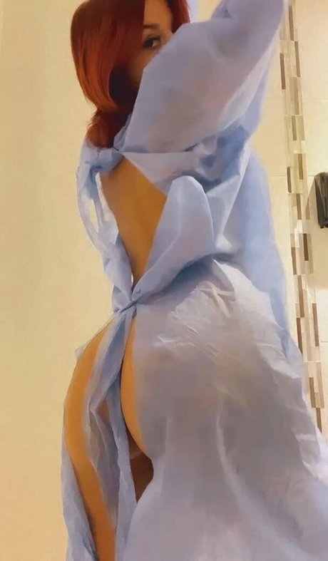 Naakte gelekte OnlyFans-foto van Mica Giammaria