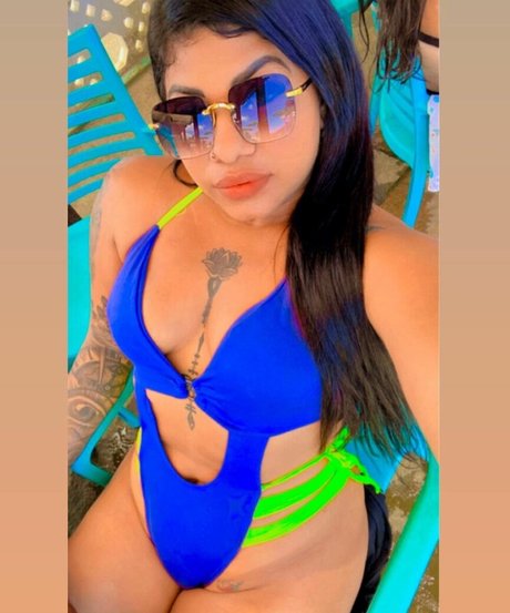 Naakte gelekte OnlyFans-foto van Meninas De Fortaleza