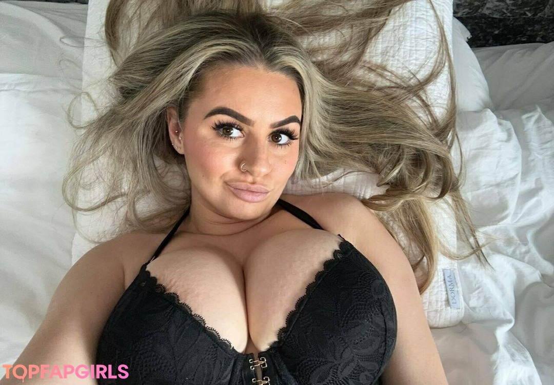 Naakte gelekte OnlyFans-foto van Macicarter #618 Naakte gelekte OnlyFans-foto van Macicarter #618