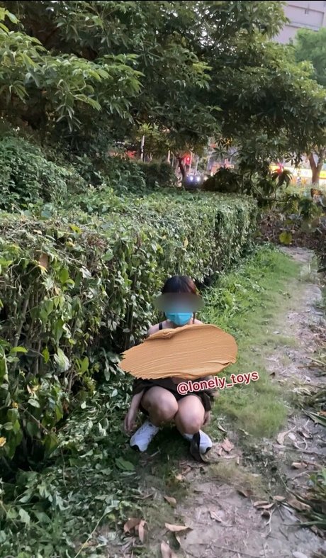 Lonely_toys_free