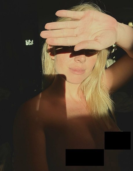 Naakte gelekte OnlyFans-foto van Kaifansvip
