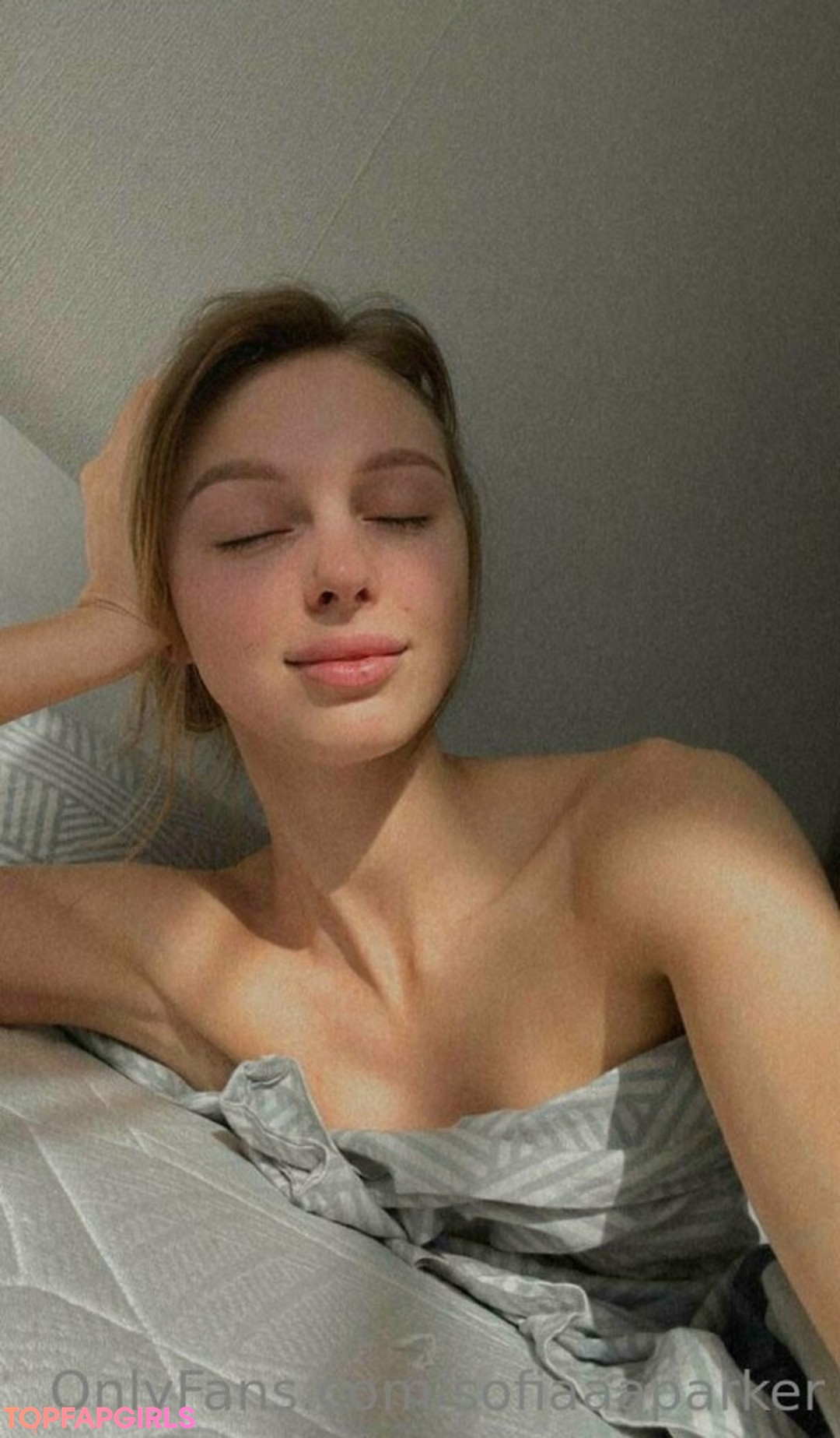 Naakte gelekte OnlyFans-foto van Sofiaaaparker #76 Naakte gelekte OnlyFans-foto van Sofiaaaparker #76