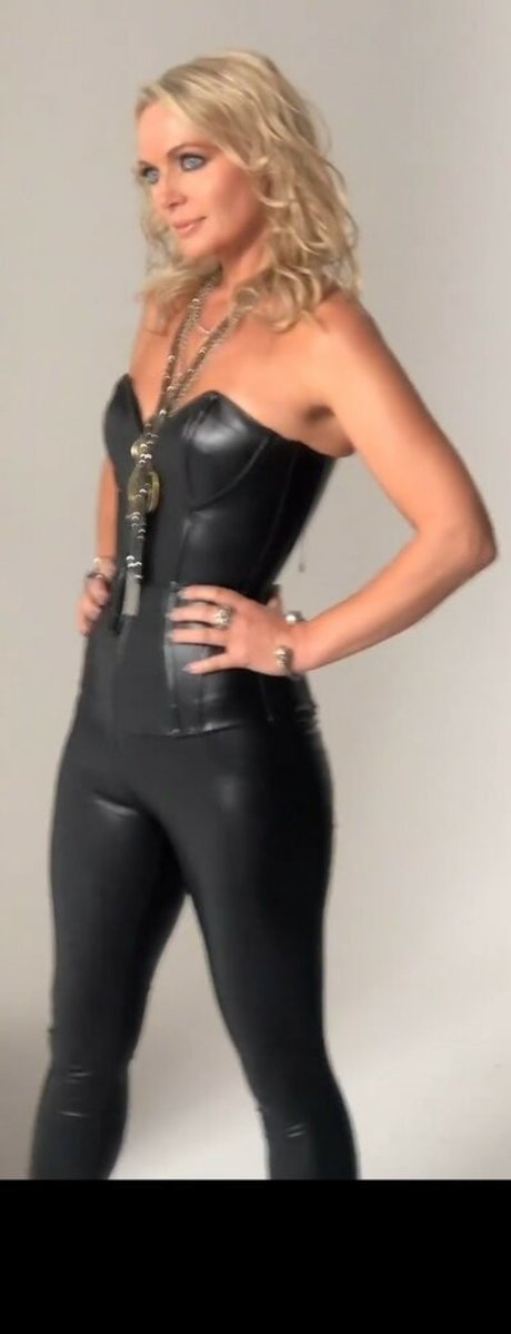 Naakte gelekte OnlyFans-foto van Isla Traquair