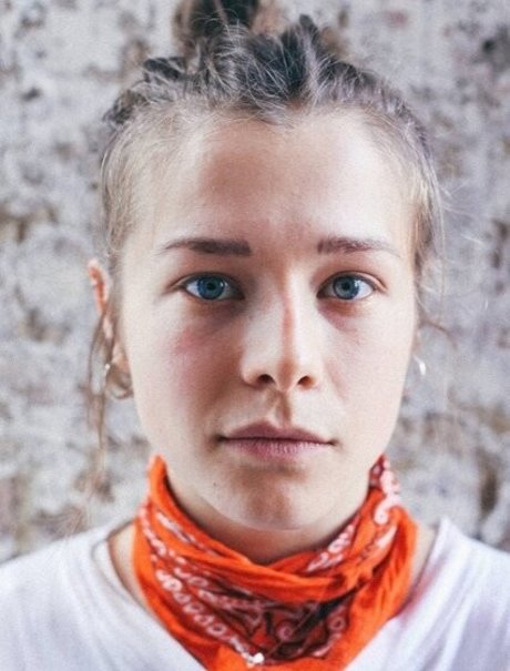 Naakte gelekte OnlyFans-foto van Emma Darcy