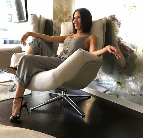 Naakte gelekte OnlyFans-foto van Jenna Dewan