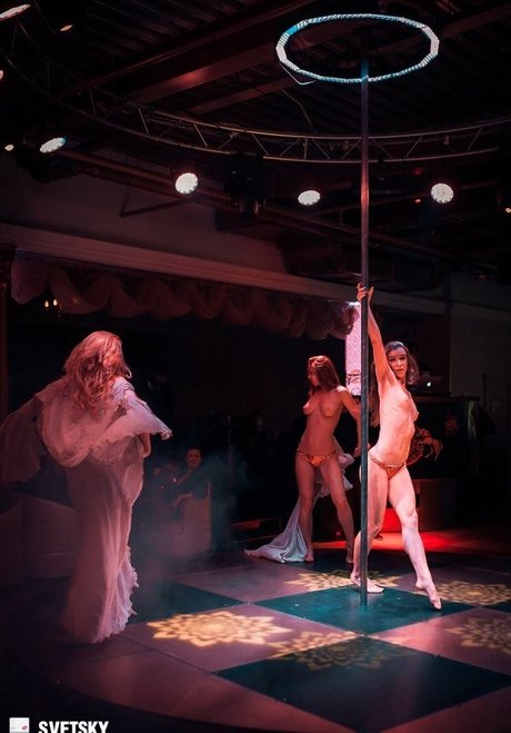 Gogo Stripper