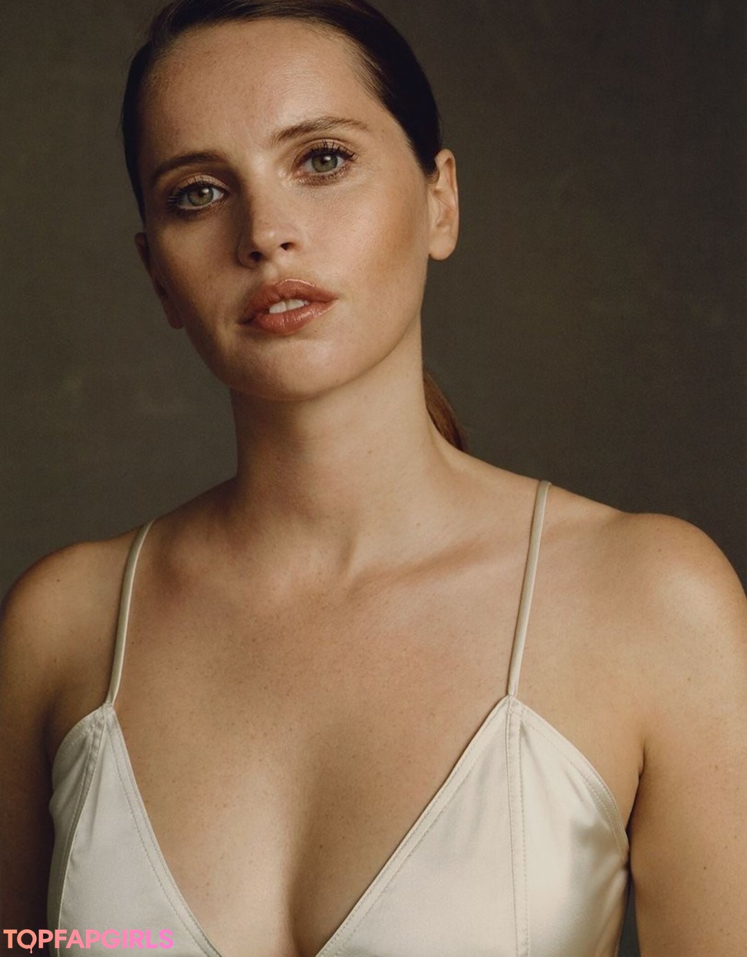 Naakte gelekte OnlyFans-foto van Felicity Jones #23 Naakte gelekte OnlyFans-foto van Felicity Jones #23