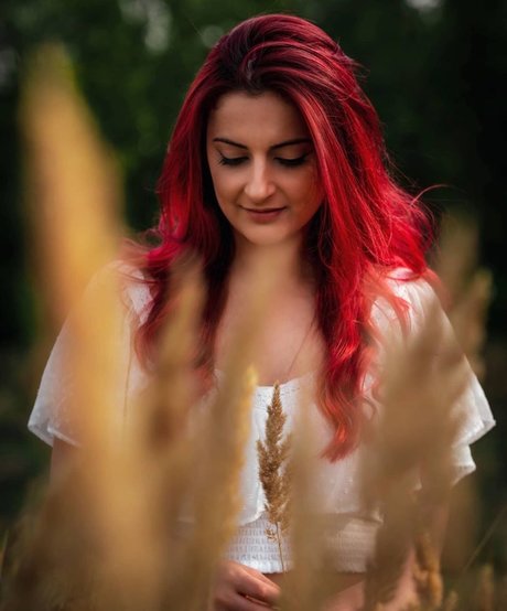 AnnieFuchsia
