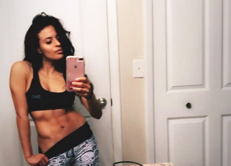 Zelina Vega
