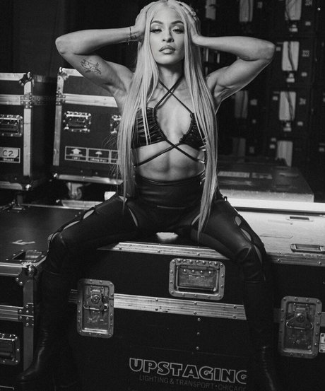 Zelina Vega