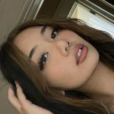 Naakte gelekte OnlyFans-foto van Annabbly