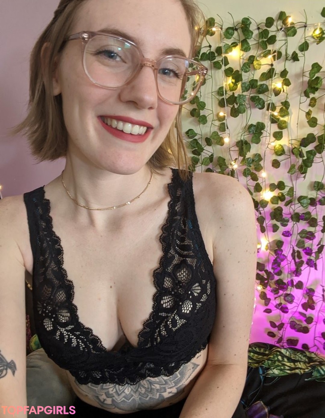 Naakte gelekte OnlyFans-foto van Emma Ruby #38 Naakte gelekte OnlyFans-foto van Emma Ruby #38