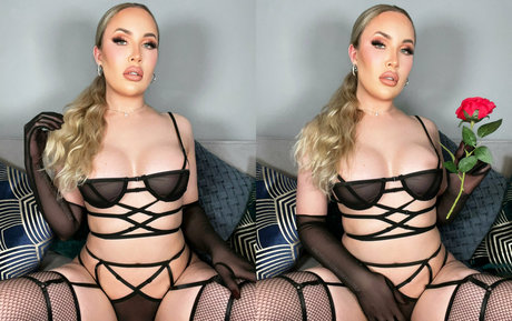 Naakte gelekte OnlyFans-foto van Theavacole