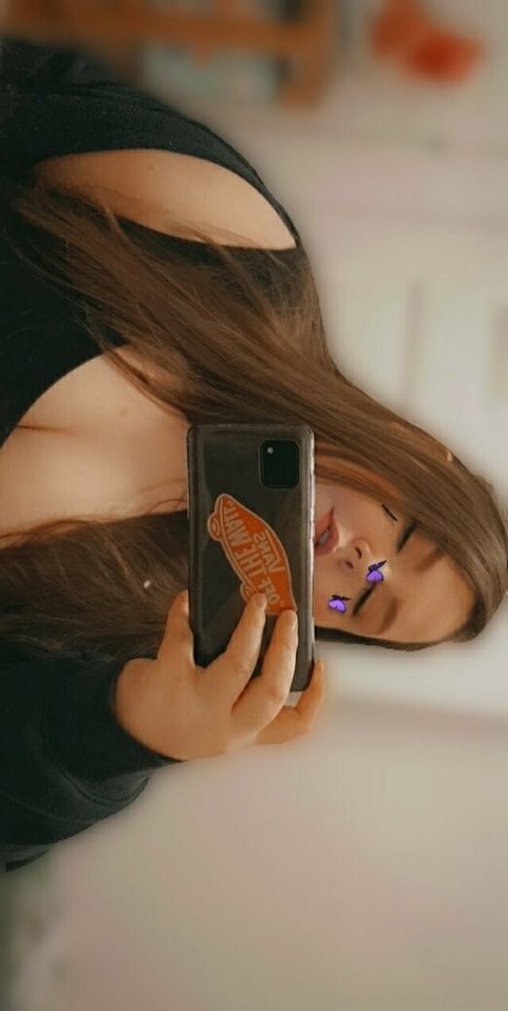 Naakte gelekte OnlyFans-foto van Freeabbifox5