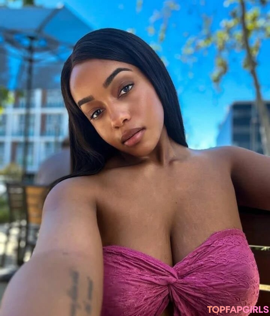 Naakte gelekte OnlyFans-foto van Lily Starfire #15 Naakte gelekte OnlyFans-foto van Lily Starfire #15