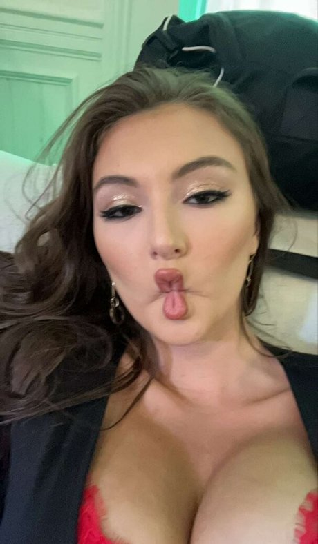 Naakte gelekte OnlyFans-foto van Rachel Pizzolato