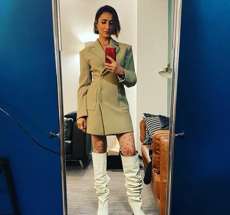 Naakte gelekte OnlyFans-foto van Anita Rani