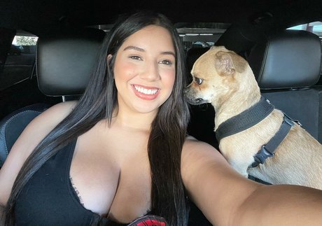 Naakte gelekte OnlyFans-foto van Denisedeniseeeeeeee