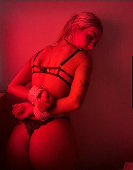 Naakte gelekte OnlyFans-foto van Kaisha Wright