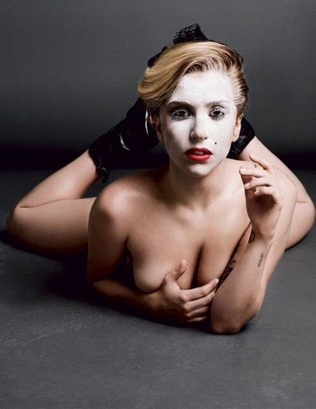 Naakte gelekte OnlyFans-foto van Lady Gaga