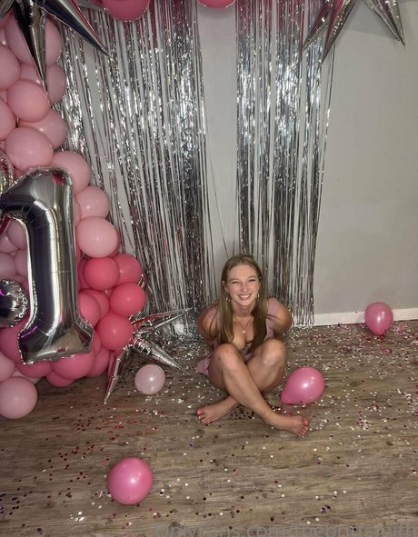 Naakte gelekte OnlyFans-foto van Thebrittsmith