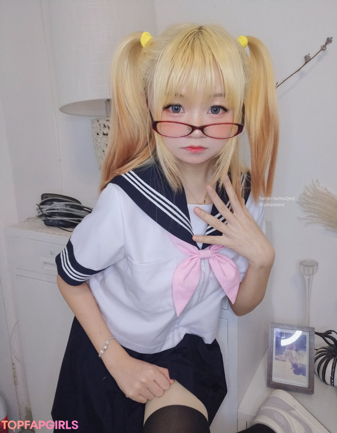 Naakte gelekte OnlyFans-foto van Yaoyaoqwq #207 Naakte gelekte OnlyFans-foto van Yaoyaoqwq #207