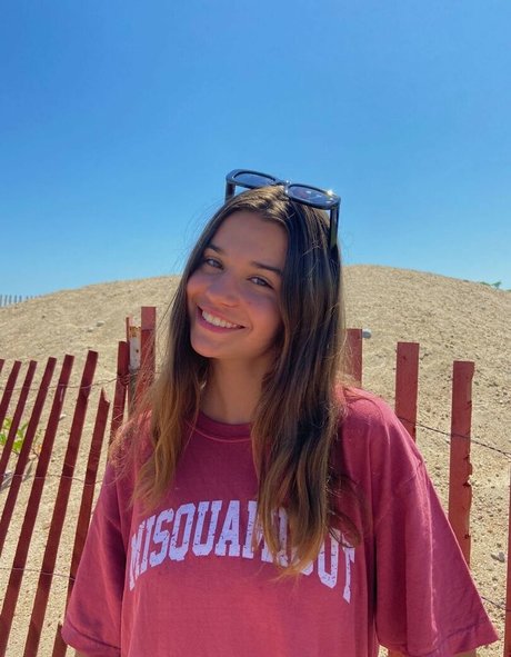 Naakte gelekte OnlyFans-foto van Katie Gilmore