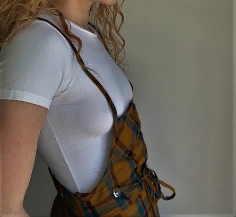 Janet Devlin