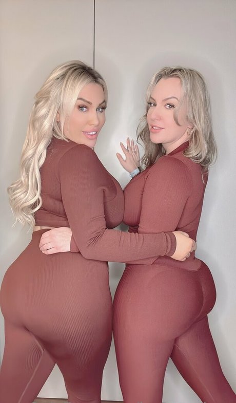 Hotmomlove