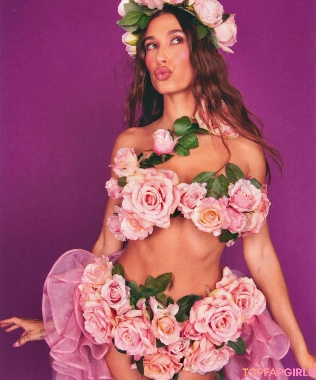 Naakte gelekte OnlyFans-foto van Hailey Baldwin Bieber #128 Naakte gelekte OnlyFans-foto van Hailey Baldwin Bieber #128