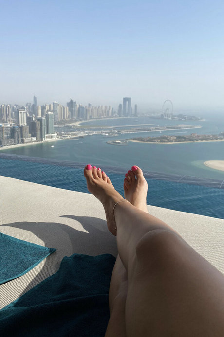 Naakte gelekte OnlyFans-foto van Missroseheels