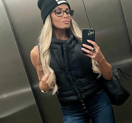 Trish Stratus