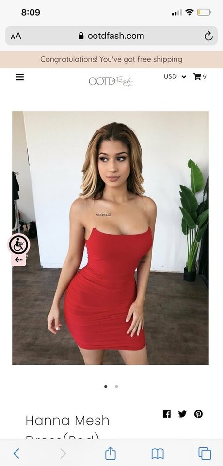Naakte gelekte OnlyFans-foto van Khloeeluca