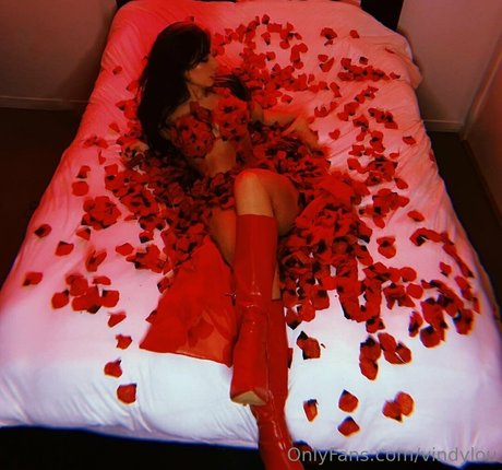 Naakte gelekte OnlyFans-foto van Vindylou