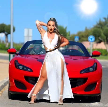 Naakte gelekte OnlyFans-foto van Bettyfoxxxofficial