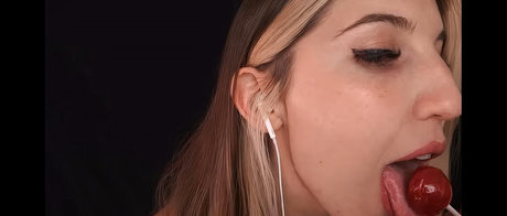 Frivolousfox Asmr