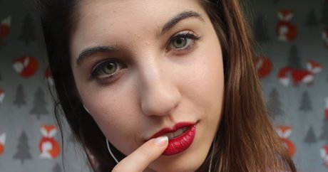 Frivolousfox Asmr