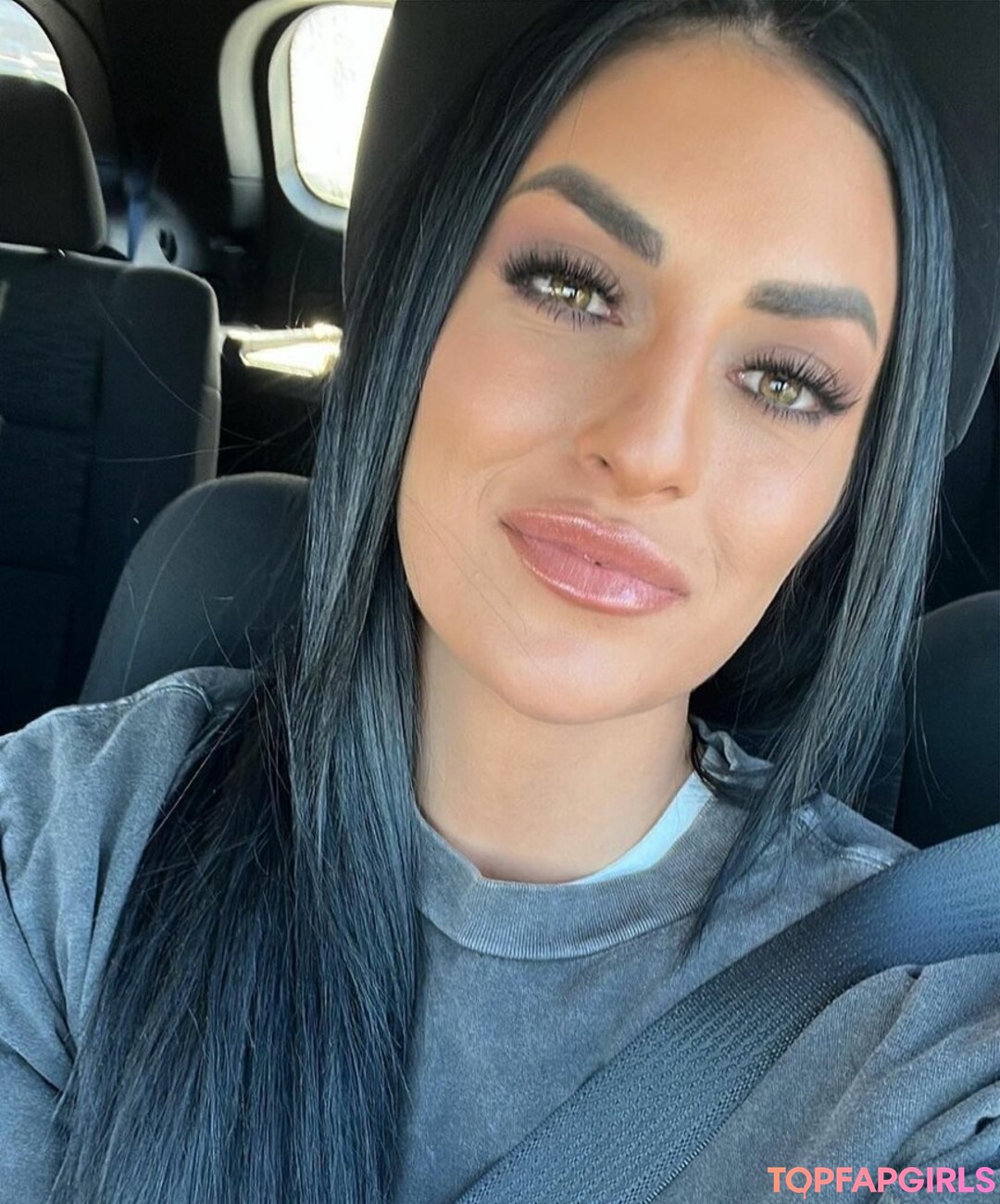 Naakte gelekte OnlyFans-foto van Sonya Deville #103 Naakte gelekte OnlyFans-foto van Sonya Deville #103