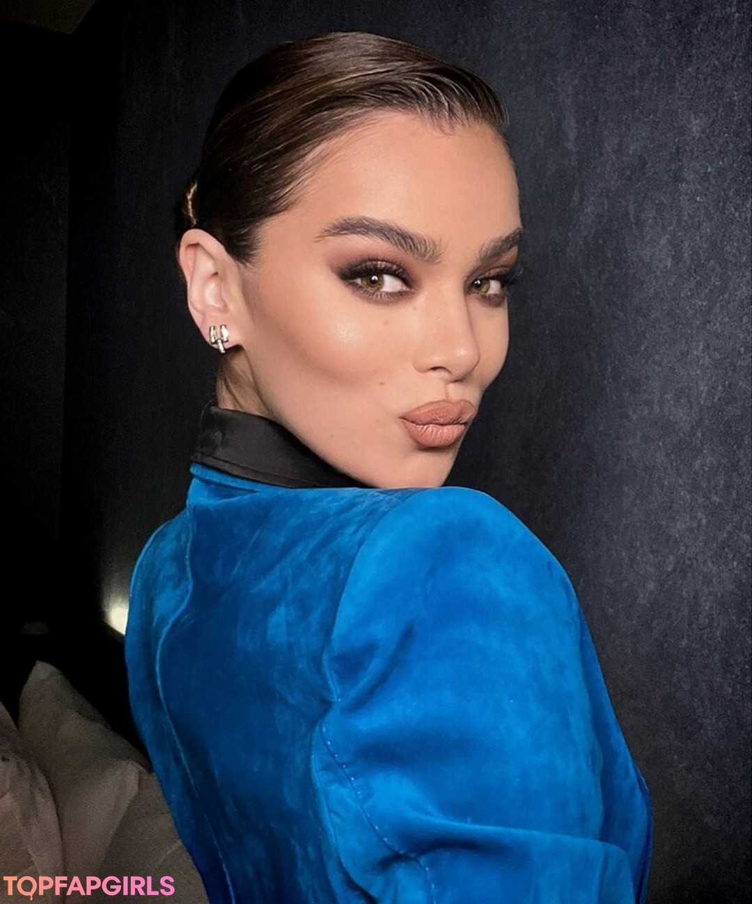Naakte gelekte OnlyFans-foto van Hailee Steinfeld #1250