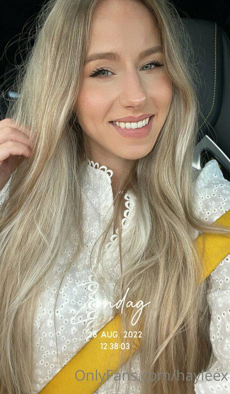 Naakte gelekte OnlyFans-foto van Hayleex