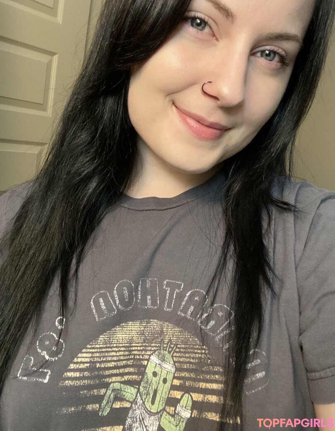 Naakte gelekte OnlyFans-foto van Sylveevt #10 Naakte gelekte OnlyFans-foto van Sylveevt #10