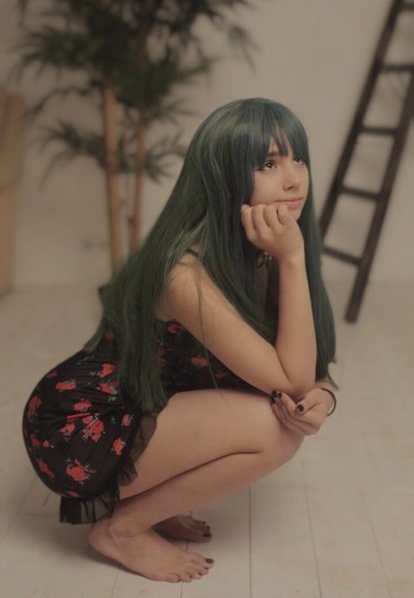 Naakte gelekte OnlyFans-foto van Yuuechka