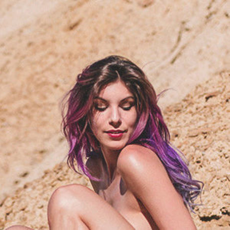 Mari Moon