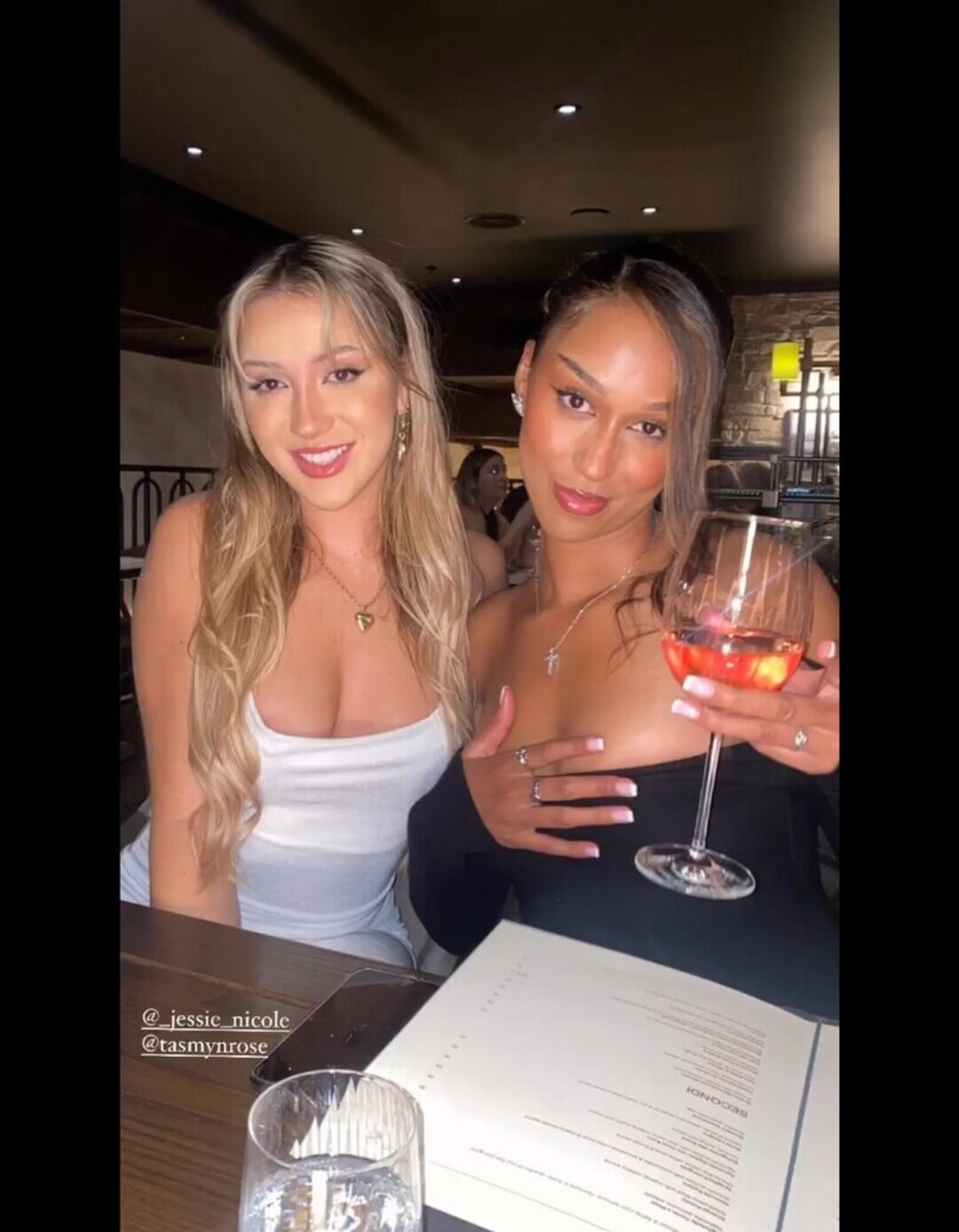 Naakte gelekte OnlyFans-foto van Kiwi Stunner Tasmyn Rose #1 Naakte gelekte OnlyFans-foto van Kiwi Stunner Tasmyn Rose #1