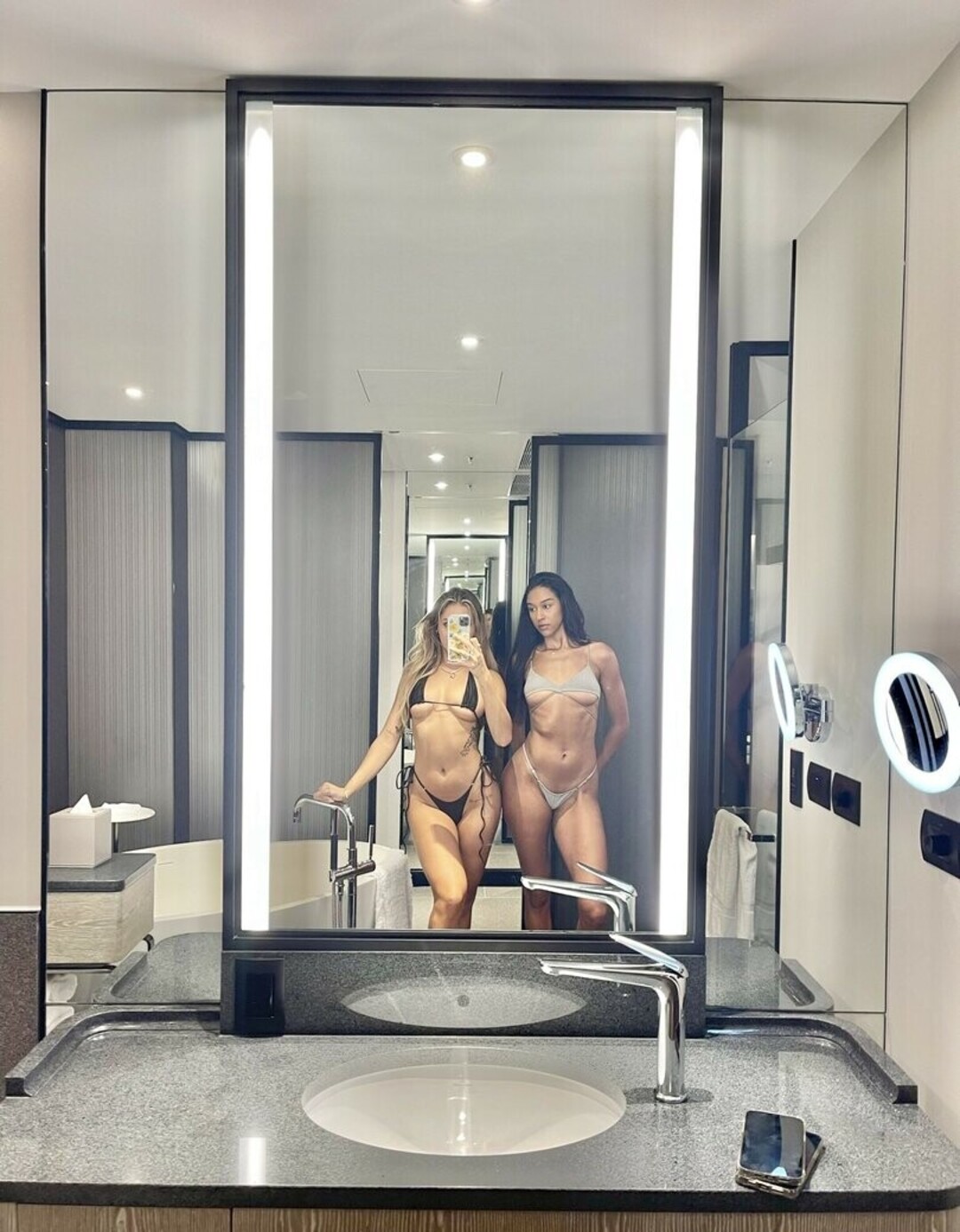 Naakte gelekte OnlyFans-foto van Kiwi Stunner Tasmyn Rose #40 Naakte gelekte OnlyFans-foto van Kiwi Stunner Tasmyn Rose #40