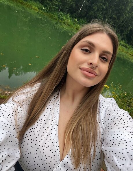 Nastya Blinova
